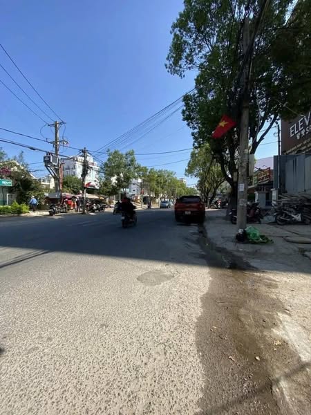 Cần tiền Bán gấp Lô Đất XD gần trung tâm đường Phù Đổng Thiên Vương, Đà Lạt giá 8.7 tỷ -> 7.2 tỷ - Ảnh 1